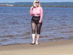 Pijpbeurt, Gek, Jurk, Hakken, Huisgemaakt, Rijpe lesbienne, Moeder die ik wil neuken, Openbaar