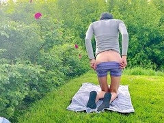 Pieds, Homosexuelle, Public