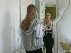 Tetas grandes, Rubia, Engañando, Pareja, Pies, Tacones, Tetas naturales, Esposa