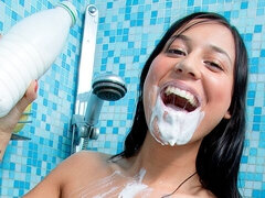 素人, デカ尻, 指いじり, シャワー, ガリガリ, 一人, ストリッピング, ティーン