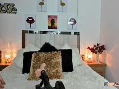Grosse titten, Hardcore, Maschinenfick, Masturbation, Milf, Ablutschen, Titten, Spielzeuge