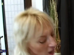 Beauté, Blonde, Faciale, Mature, Mamelons, Orgasme, Chatte, Jouets