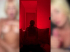 18 jahre, Leie, Grosser arsch, Blasen, Hardcore, Selbstgemacht, Natürlichen titten, Pov