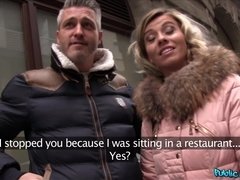 Amateur, Blonde, Tromperie, Tchèque, Argent, Seins naturels, Public, Nénés