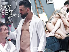 Experienced Pornstar Teaches Twink Amateur How It's Done