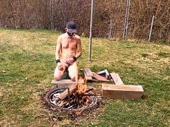 Nakedslave666 Outdoor Slave Jerk