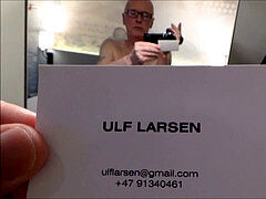 freak Ulf Larsen masturbate & ejaculate in motel