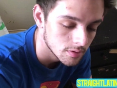 Attractive Maximiliano explodes gooey cum while getting rimmed