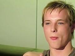 Blond UK amateur masturbates and cums