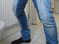Pee in my denim and t-t-shirt and finaly watch my spunk GerMANpiss