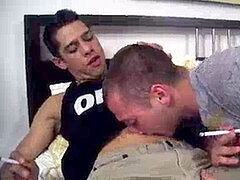 brown jock Bobby Hart smokes in 69 before donk tearing up