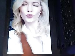 Karlie Kloss cum tribute #1