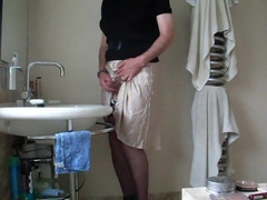 Demurely dressed crossdresser wanking and cumming 8