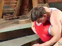 homo wrestler mounts stiffy bareback
