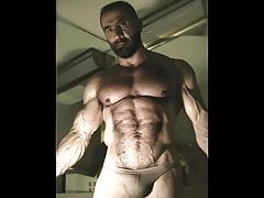 SLIDESHOW OF MUSCLEMEN