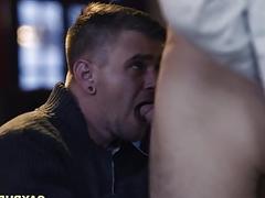 The acting in this scene is SOOOOOO good!