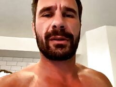 shower for the best straight muscle daddy