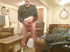 ball stretch 2