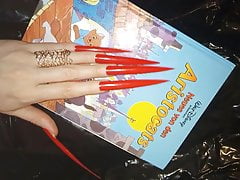 Extreme long nails Lady Lee ( video short version)