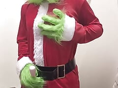 Christmas Grinch cosplay vibrates orgasm until moanibg loudly