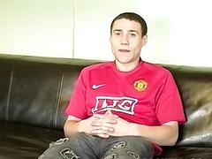 Athletic amateur jerks off and jizzes