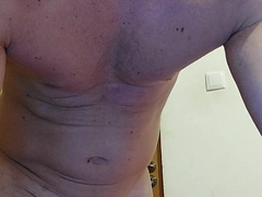 Utter muscle assets showcase and rock hard pop-shot