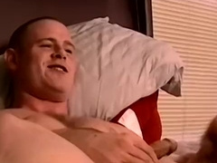 Jock Fledgling Keith Spunks Rock Hard after Dark-Hued Dude Fellates his Meatpipe