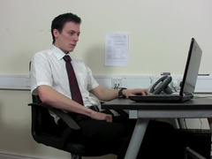 Warm Evan Zero Masterly Masturbates Solo In The Office