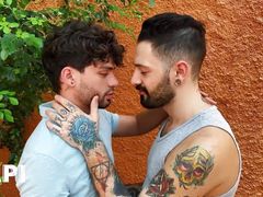 Hunk Igor Lucios Pounds Bareback Cute Joe Dave From Behind In A Back Alley - PAPI