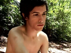 Filming the petite guy while he prepares to have sex