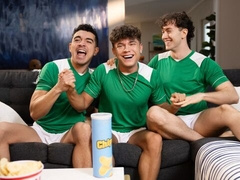 Surprsingly sensual fuck with Drake Von and Finn August