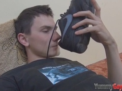 Horny teen with sexy feet indulges in a steamy solo footjob session