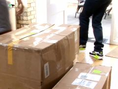 He just came to bring a package but he ended up fucked from