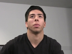 ANDY MILITARY CLASSIFIED CUTIE SUCCUMBS TO HIS BJ & DELIVERS THE GOODS :-)