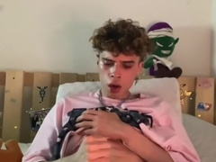 skater stud masturbating in his guest room after homework (jizm, college-aged+)