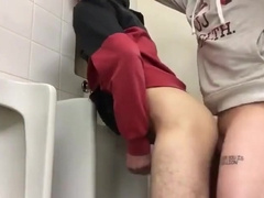 Troca troca no banheirao 2