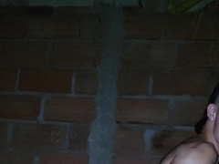 FOLLANDO CON EL VECINO POR LA NOCHE