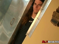 Sexy tattooed amateur jock jerks off while voyeur watches