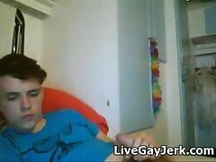 Gay Boy Cums On Cam