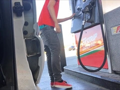 Gas Station Sag - SexySaggerYo