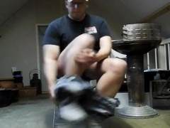 Str8 farmer daddy jerking 2