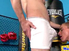 Muscle guys tear up and suck in the boxing ring
