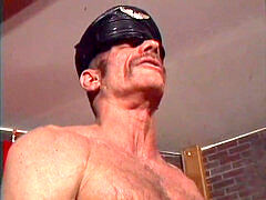 Muscle, grizzly, old+young