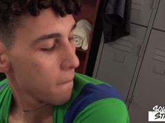 Teenager Gael Macias Breeds Without Condoms With Lucas Andrade