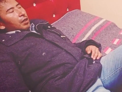 Draining off in the accommodation while pumping milk