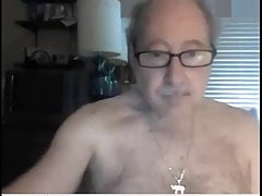 Dady cums on cam