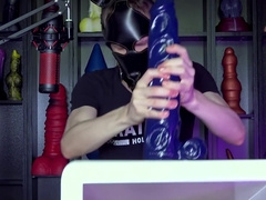 Dildo Unboxing: Luca Xl - Crackstuffers With Puppy Davey
