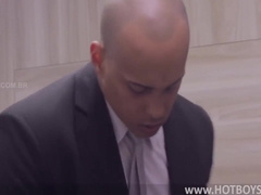 Meu Chefe Maromba Me Botou Pra Mamar 5 Min