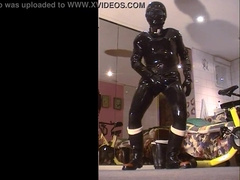 Roxina2003XtaticRubber280203XL.WMV