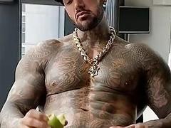 Hot Muscle Tattoo Big Cock Leon Yaki (Yaki boy)